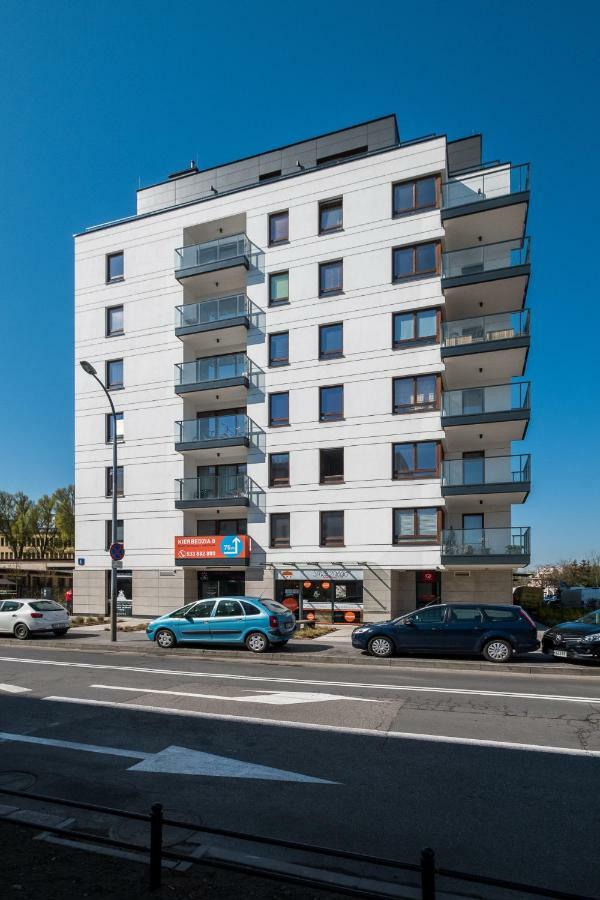 Raya Mansion Warsaw 아파트 외부 사진