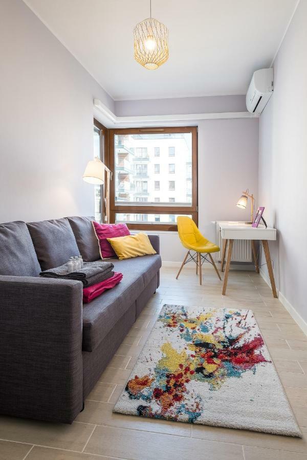 Raya Mansion Warsaw 아파트 외부 사진