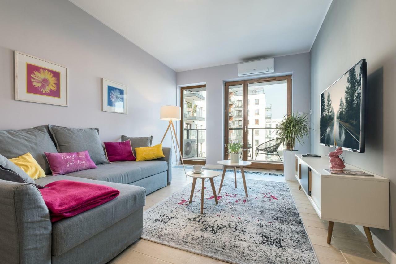 Raya Mansion Warsaw 아파트 외부 사진